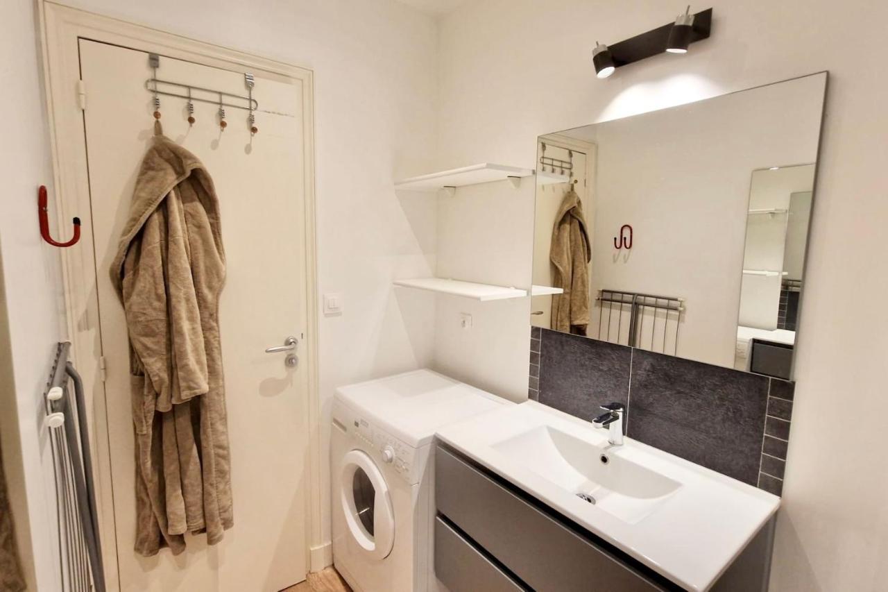 Apparthotel - Le Sweet Cosy ฟงแตนโบล ภายนอก รูปภาพ