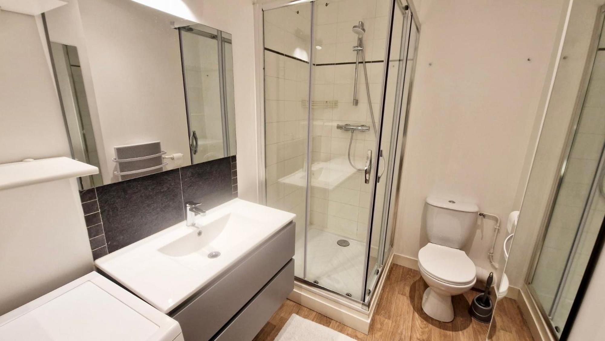 Apparthotel - Le Sweet Cosy ฟงแตนโบล ภายนอก รูปภาพ