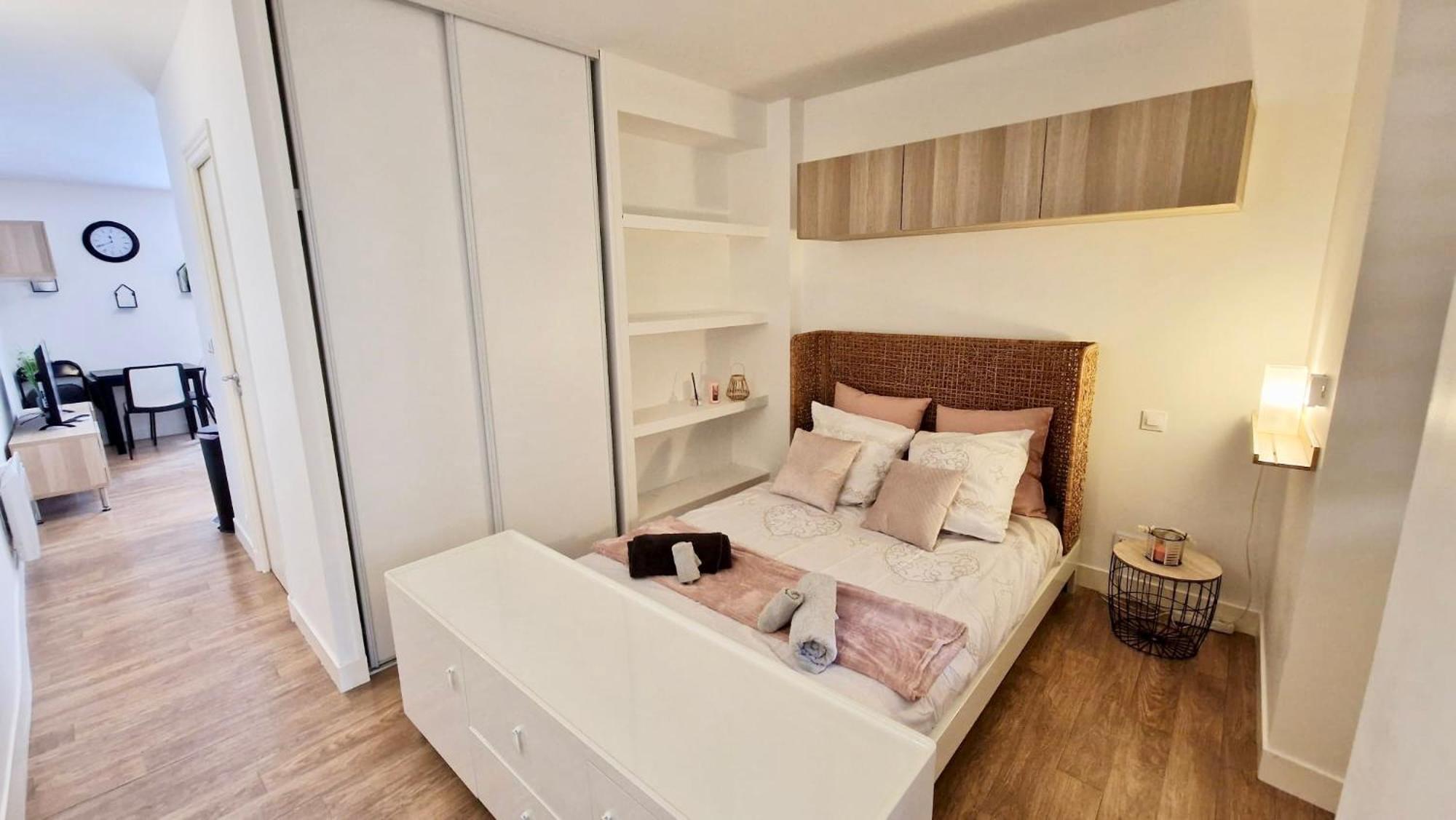 Apparthotel - Le Sweet Cosy ฟงแตนโบล ภายนอก รูปภาพ