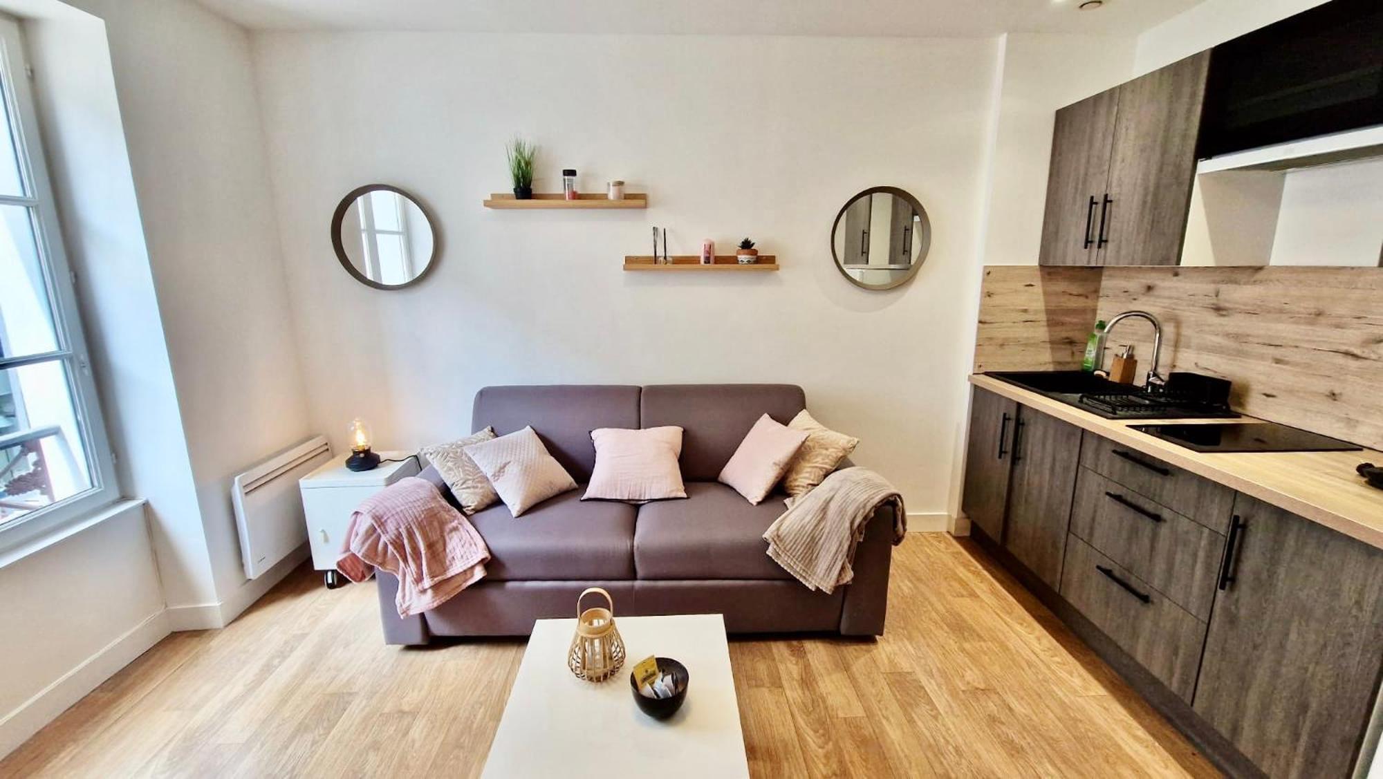 Apparthotel - Le Sweet Cosy ฟงแตนโบล ภายนอก รูปภาพ